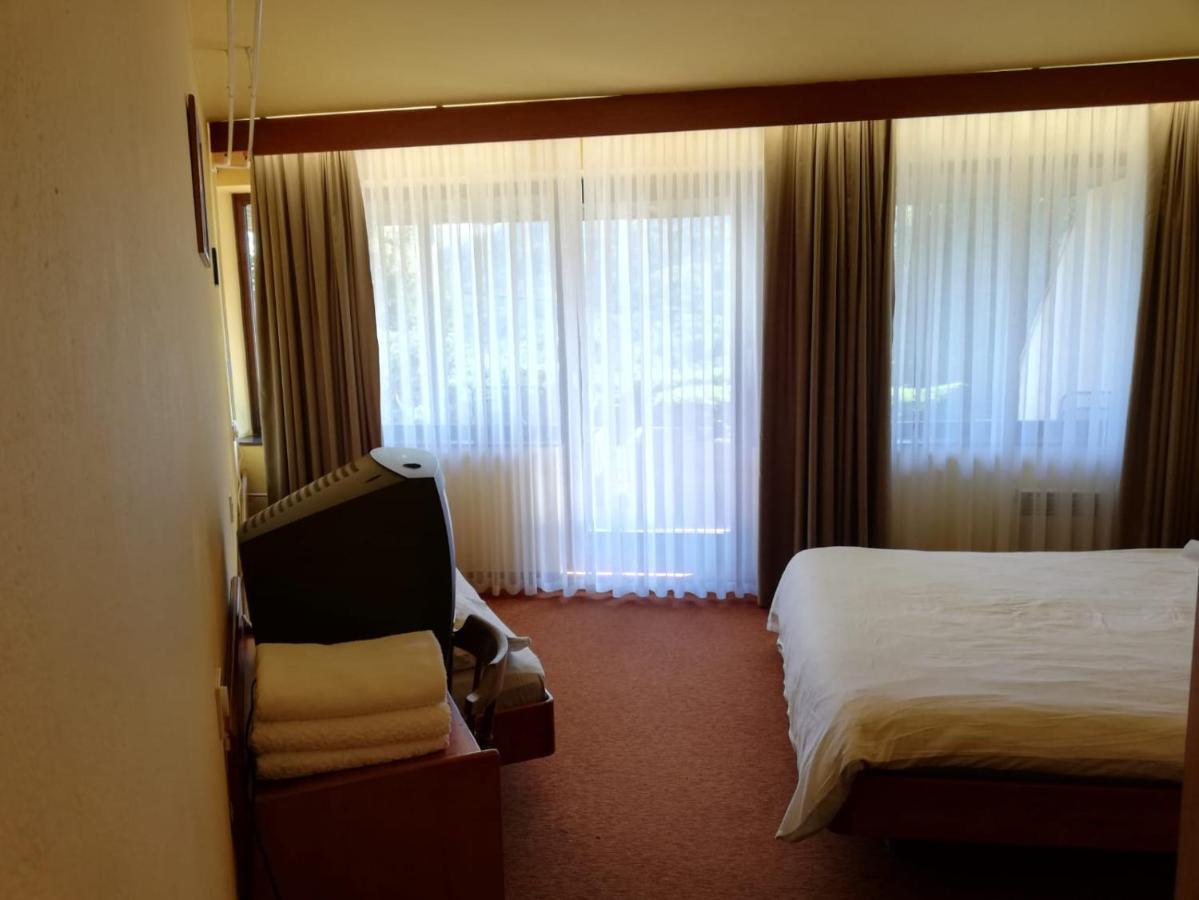 Hotel Trojane, Inspiration Of The Green Retreat 외부 사진